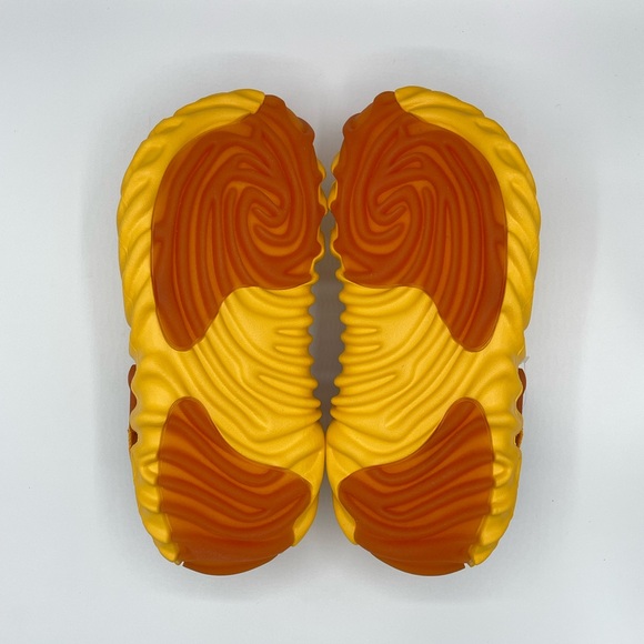 SOLD - Picture 5 of 10